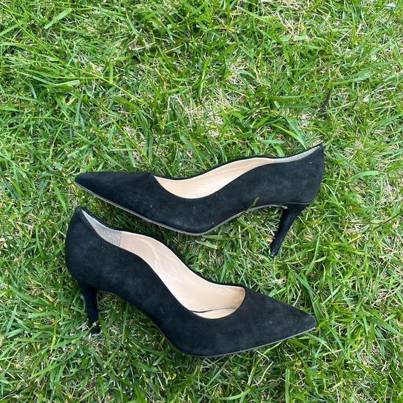 Vince Camuto Shoes - Vince Camuto Black suede heels